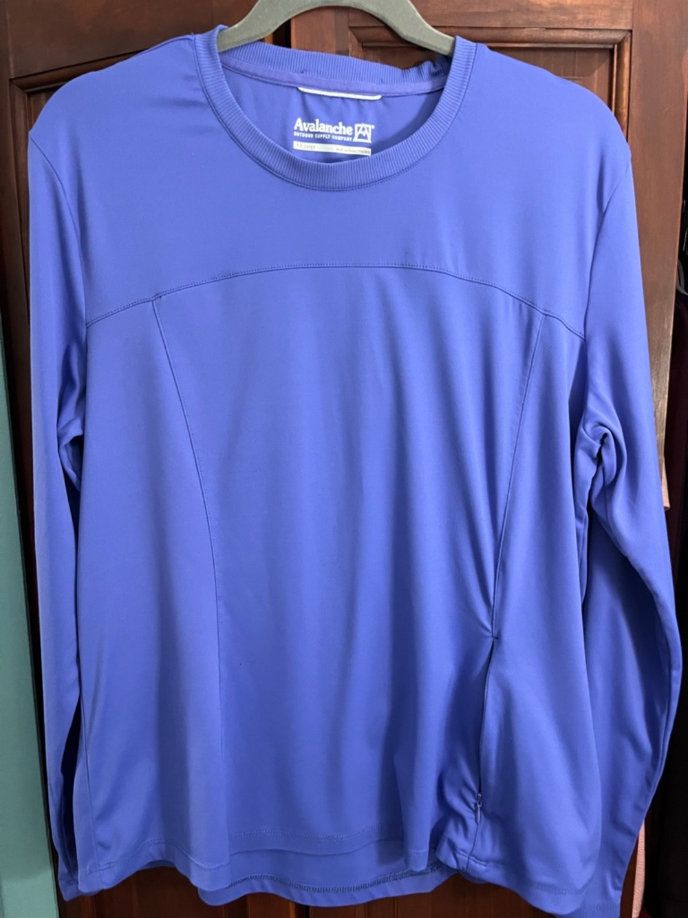 Avalanche Long-Sleeve Performance Tee in Periwinkle Blue